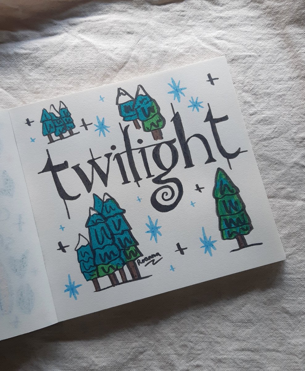 RoannaFernandes's tweet photo. My sis and I recently commenced our #twilight re-watch, and we’re excited – well, I am 🌕😁 [I read the books after watching the first movie (my middle sis was a fan of the series before the 2 of us caught on)] 🌲🍎 Anyway, the film logo unit is mesmerising (??!!) That g 😵‍💫🧛🏻‍♀️ https://t.co/Y38E4OkdrI