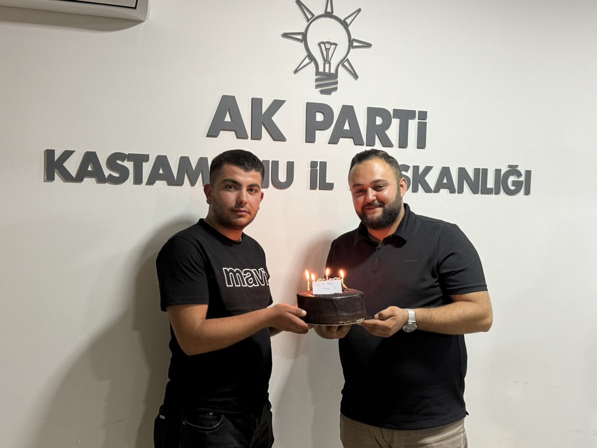 📍 Haftalık Yönetim Kurulu Toplantısı 

 İl Gençlik Kolları Başkanımız İbrahim Türkmenoğlu’nun riyasetinde yönetim kurulu toplantımızı gerçekleştirdik.

Gençliğimiz için daha neler yapabiliriz, hangi adımları atabiliriz sorularına cevap aradığımız istişarelerle hedeflerimiz