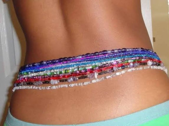 Facts about girls who wear waist beads