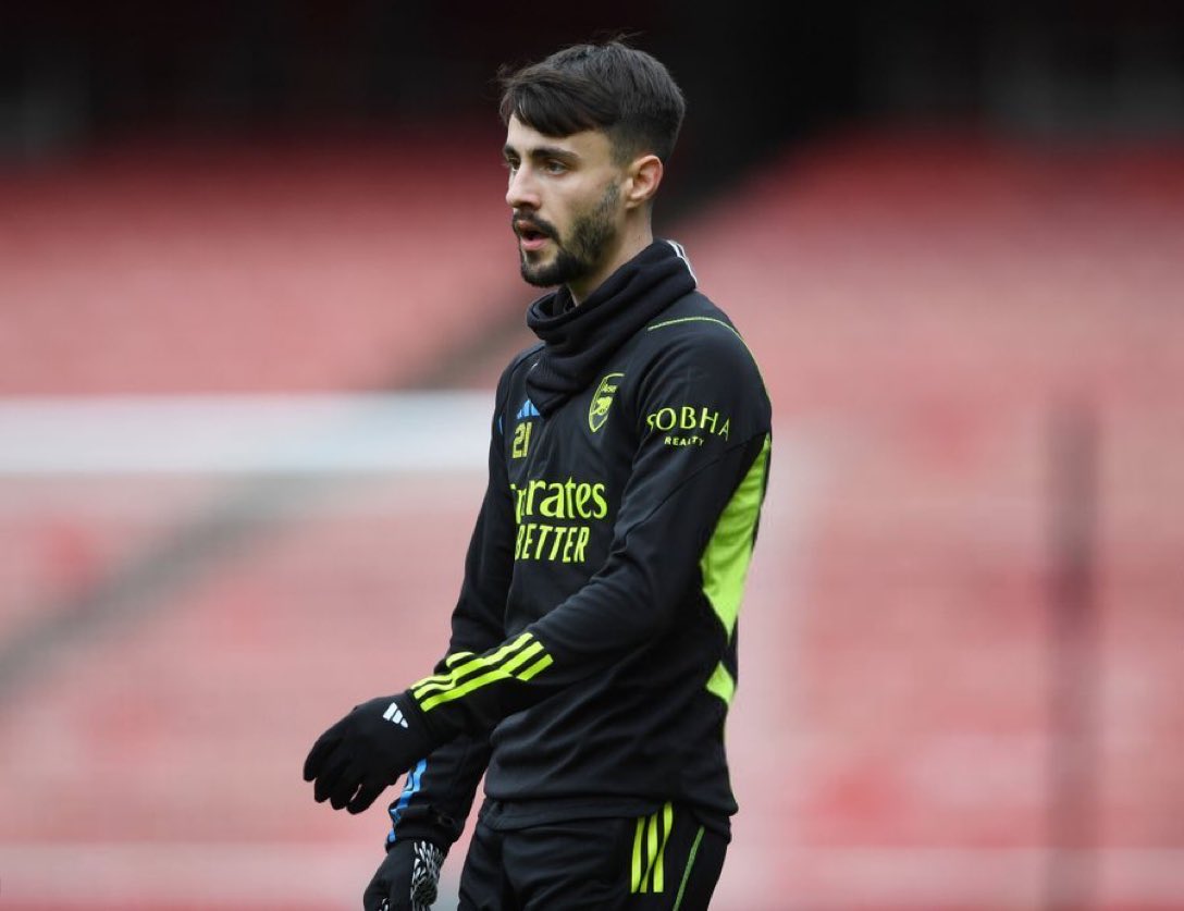 🚨| [ <a href="/BILD/">BILD</a> ]

Vieira wanted to become “the new Musiala” at Bayern Munich

After Musiala’s injury, discussions emerged within Bayern Munich about the need for a creative replacement.

Vieira was among those who considered himself a good fit for the role.

His management agency,