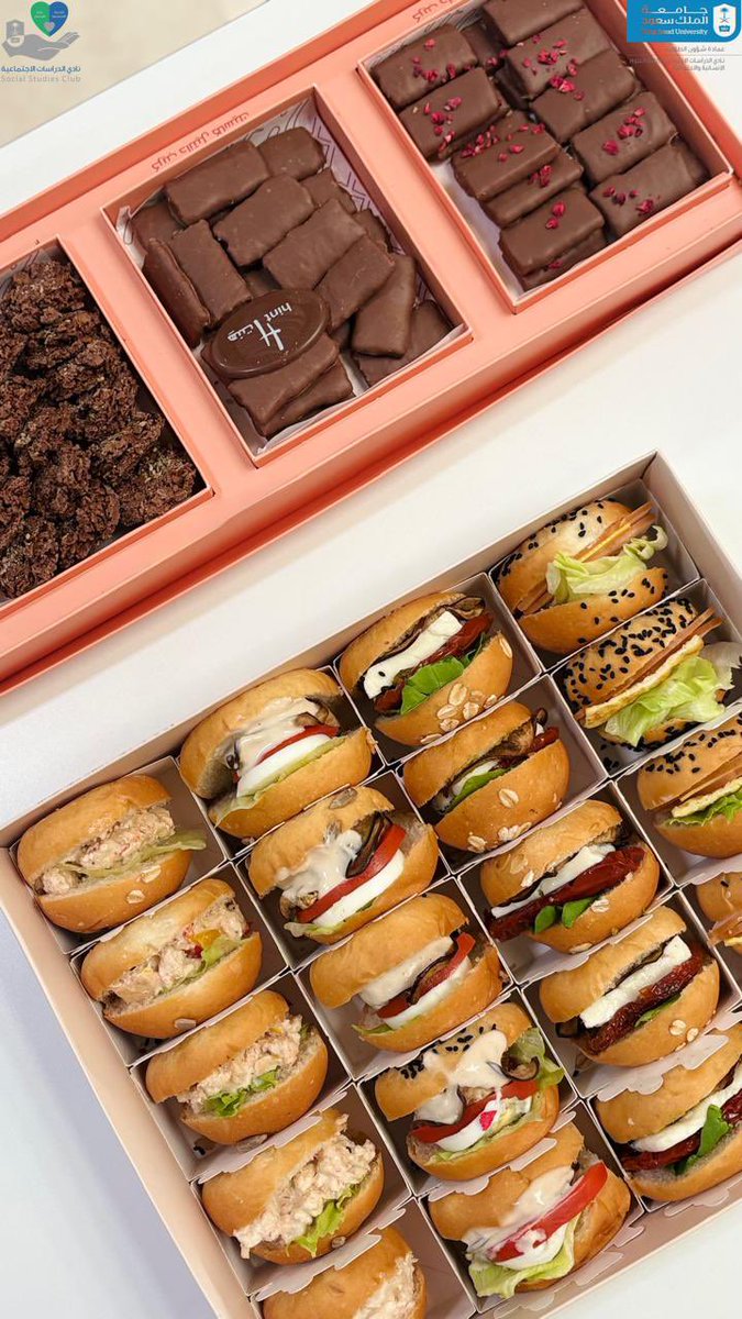 أسدلنا الستار على لقاءنا التعريفي لنادي الدراسات الاجتماعية كانت لحظات مليئة شغف وحماس شاركنا فيها قصة النادي وإنجازاته ..باذن الله بداية خير وتوفيق لفصل دراسي مليء بالإنجازات المُميزة✨
#نادي_الدراسات_الاجتماعية