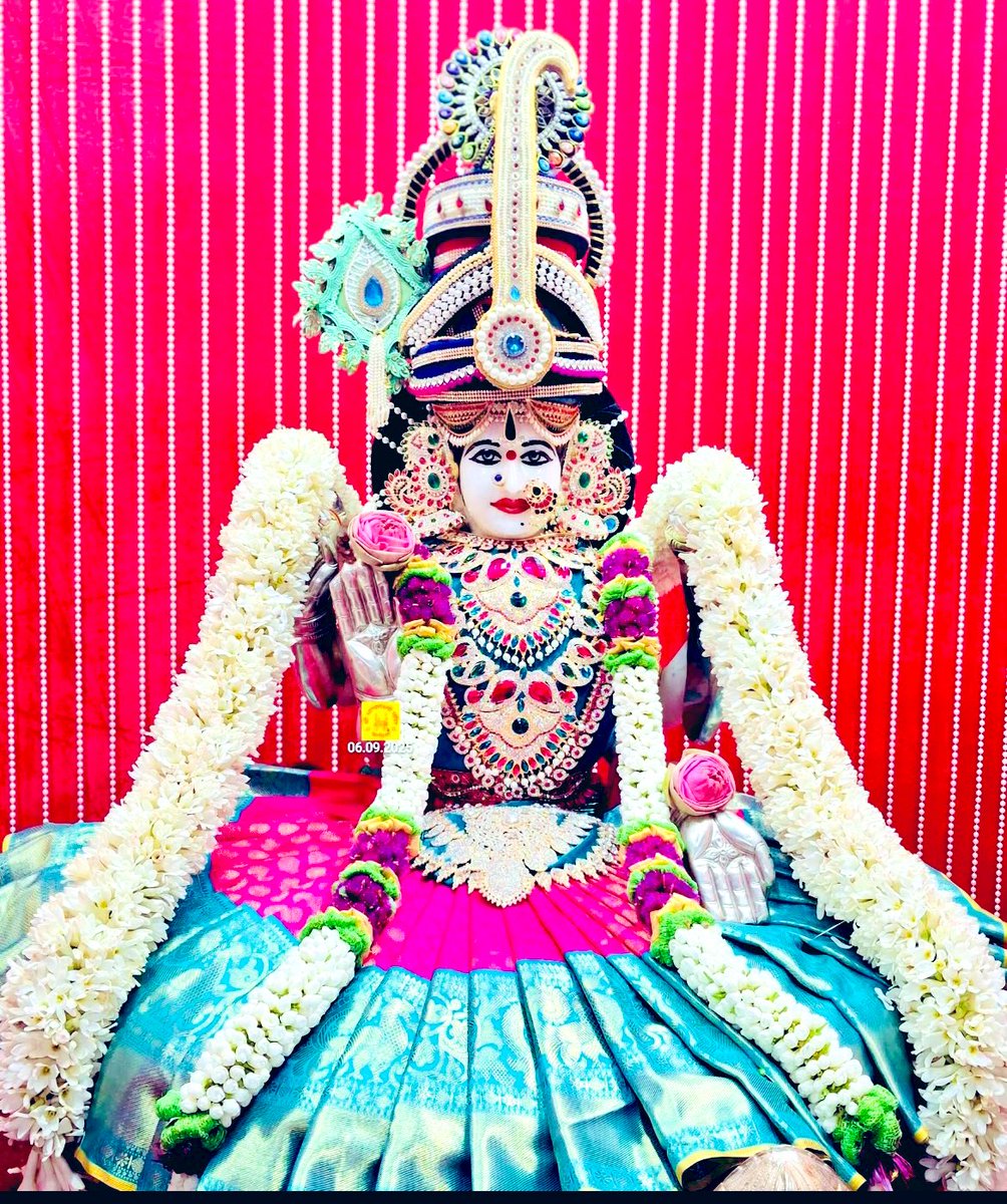 Tanvi Sharma (@tanvisharmajpr) on Twitter photo #श्रीलक्ष्मीजगन्नाथोर्विजयते 🙏🙏
शुक्रवार दर्शन का अलंकार🧿
#JaiMaaBhagyaLaxmi
🚩श्री भाग्यलक्ष्मी मंदिर चारमीनार,हैदराबाद🙏
#ॐ_गं_गणपतये_नमो_नमः 🙏 #जय_श्रीलक्ष्मी_नारायण 🙏 #जय_मां_महालक्ष्मी_नमो_नमः 🙏
<a href="/sushilksh/">Sushil Kumar Sharma</a> #श्रीलक्ष्मीजगन्नाथोर्विजयते 🙏🙏
शुक्रवार दर्शन का अलंकार🧿
#JaiMaaBhagyaLaxmi
🚩श्री भाग्यलक्ष्मी मंदिर चारमीनार,हैदराबाद🙏
#ॐ_गं_गणपतये_नमो_नमः 🙏 #जय_श्रीलक्ष्मी_नारायण 🙏 #जय_मां_महालक्ष्मी_नमो_नमः 🙏
<a href="/sushilksh/">Sushil Kumar Sharma</a>