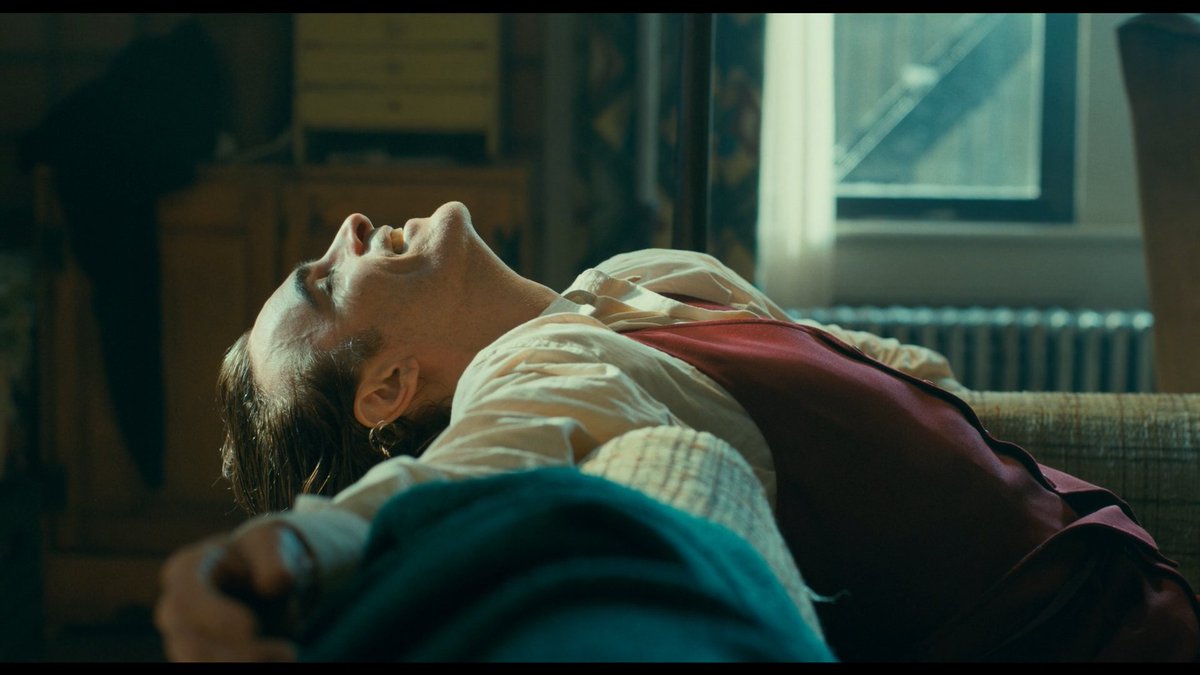 sendinthejoker's tweet photo. crying watching for the 25th time Joker (2019). Arthur i love you with all my heart. YOU ARE LOVED ARTHUR!!!!!! https://t.co/Wz5KSgDCxV