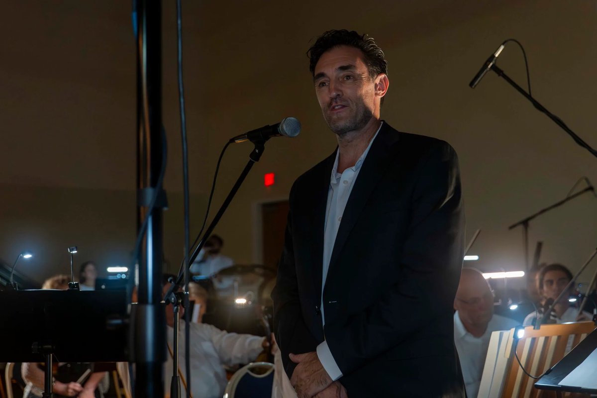 svorchestras's tweet image. Grateful to film music critic Jon Broxton for his wonderful review of the debut performance of the Simi Valley Symphony Orchestra at our @simifilmfest Film Music Concert 🎶✨

Read it via the International Film Music Critics Association: filmmusiccritics.org/2025/09/joseph…