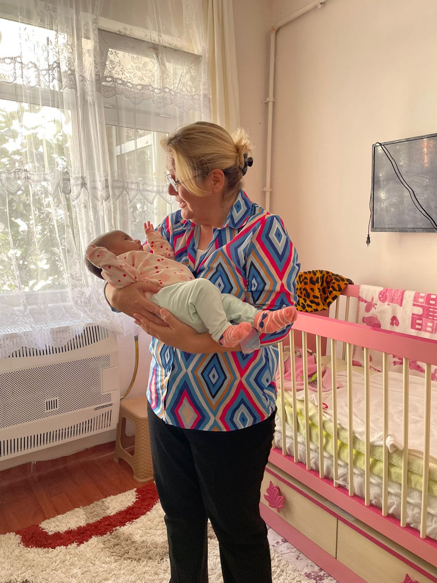 Sayın Valimiz Dr <a href="/mustafaozarslnn/">🇹🇷Dr.Mustafa ÖZARSLAN</a> ın kıymetli eşi Reva Beray Özarslan Hanımefendi’nin himayesinde Hoş Geldin  Bebek Projesi Minik yavrumuza sağlıklı, mutlu ve sevgi dolu bir ömür diliyoruz
#AileYılı
<a href="/MahinurOzdemir/">Mahinur Özdemir Göktaş</a>
<a href="/tcailesosyal/">T.C. Aile ve Sosyal Hizmetler Bakanlığı</a>
<a href="/TCSinopValiligi/">T.C. Sinop Valiliği</a>
<a href="/TurkiyeSydv/">SYDV TÜRKİYE AİLESİ</a>