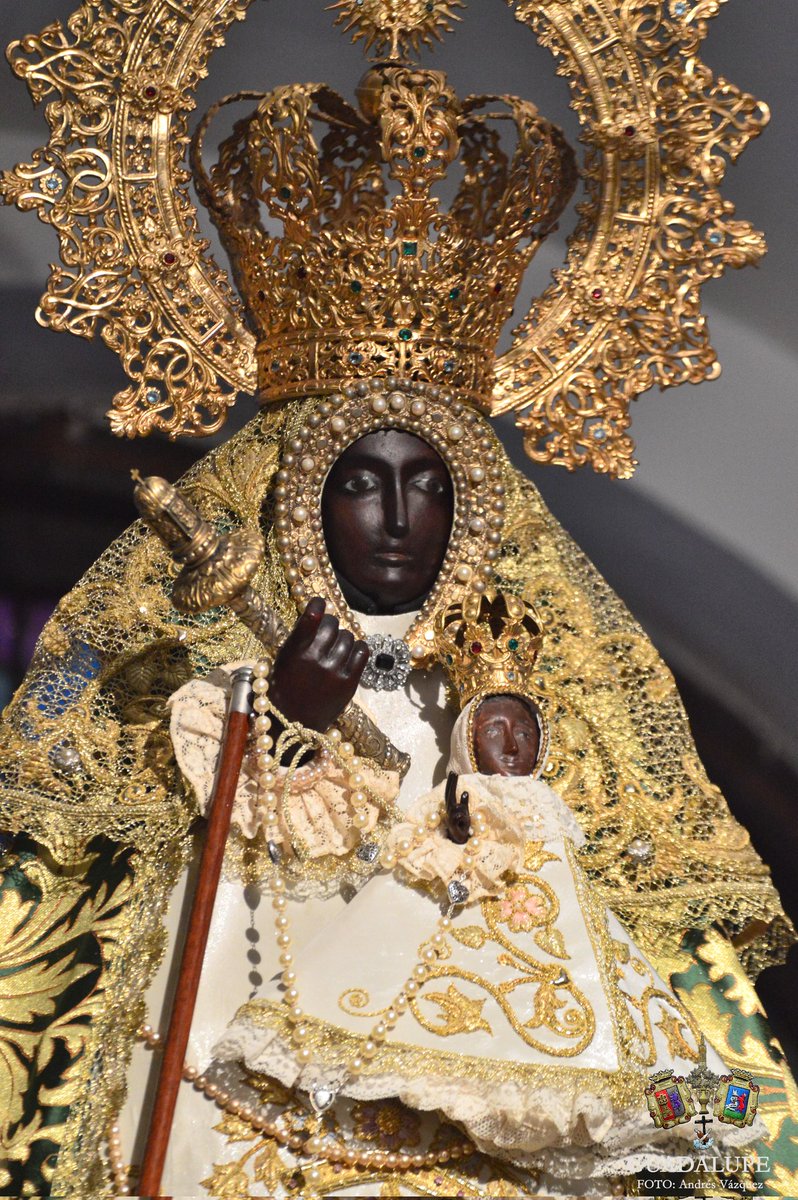 Nuestra Señora de Guadalupe ya se encuentra en su paso procesional a la espera del próximo 13 de septiembre. 

📷 <a href="/andres__vf/">Andrés Vázquez</a>

#Guadalupe25
#GuadalupeSevilla