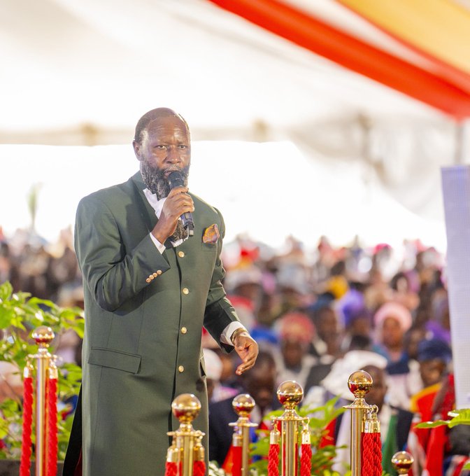 monyoncho's tweet image. #BelgiumWordExpo
1 Corinthians 15 [NIV]
[ 24] Then the end will come, when he hands over the kingdom to God the Father after he has destroyed all dominion, authority and power.
[ 25] For he must reign until he has put all his enemies under his feet.