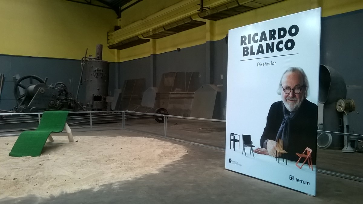 Una historia, un cuento, un concepto, un material, un método de proyecto, un proceso de fabricación, una institución, un mito…. Todo podía ser utilizado por el "Maestro" Ricardo Blanco para crear una nueva silla. Feliz Día!

#Diadelmaestro