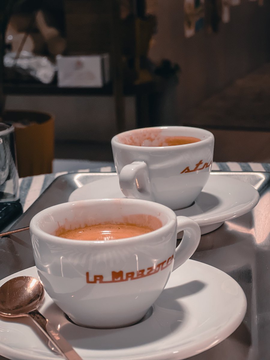 أعرف أنهُ ليسَ بِوسع الكَلمات أن تُسعِف في كل مرّة، وليسَ بِوسع الشُعور، ولكنهُ بوسع الدُعاء دائمًا، دائمًا.