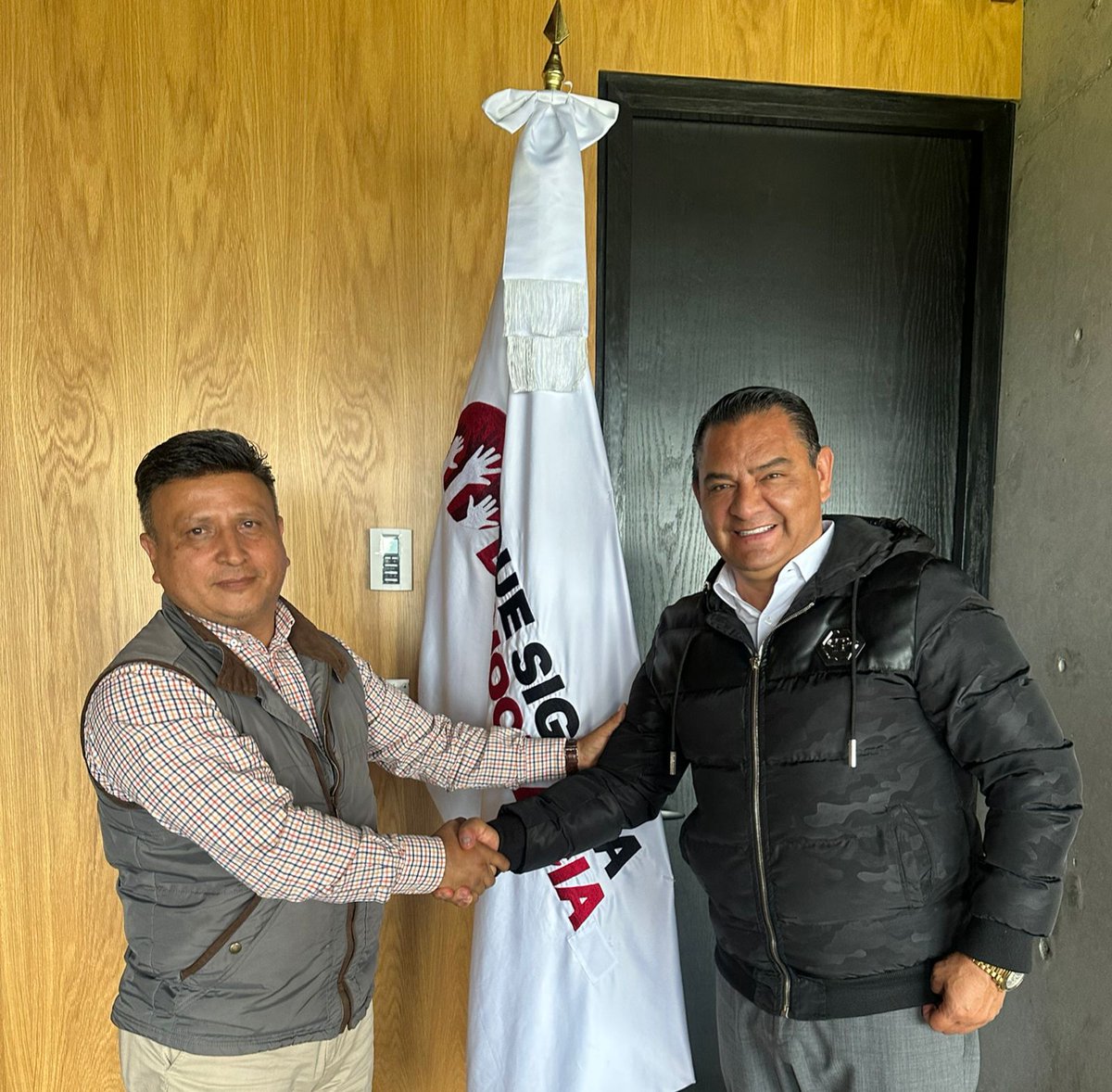 Nuestro Presidente Nacional, Edgar Garza, le da la bienvenida a Fernando Tovar en el Estado de México
Quien se suma a los trabajos en el Estado con el respaldo de nuestro presidente estatal, el Dr. Eduardo Neri, construirán una gran alianza que fortalece este movimiento.