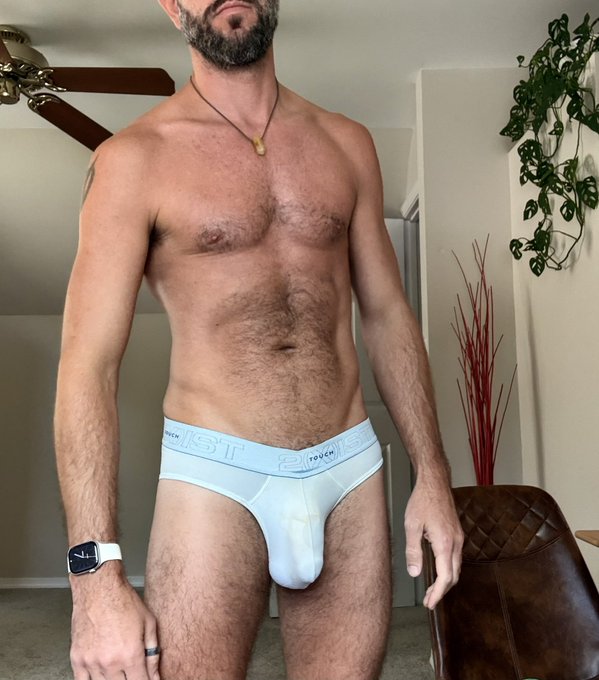 Watch BeauBigOne's leaked NSFW photo on TwXstars