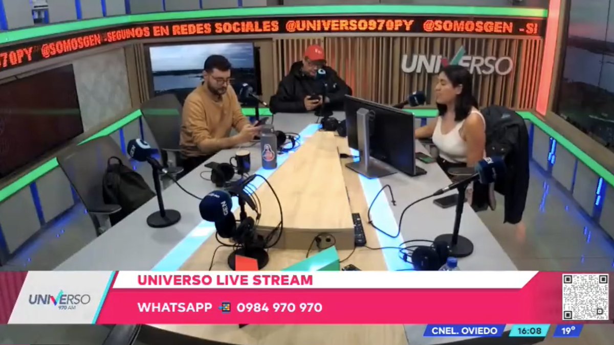 AL AIRE‼️

El tiempo no para, las informaciones tampoco en #CuentaFinalRadio😎⏱️

Conducen⤵️

<a href="/EricoGonzalez/">EricoGonzalez</a>

<a href="/EduAguilera_/">Eduardo Aguilera</a> 

<a href="/angelicagesama/">Angélica Lorena Giménez</a>

⌚️#CuentaFinalRadio
📻#Universo970AM