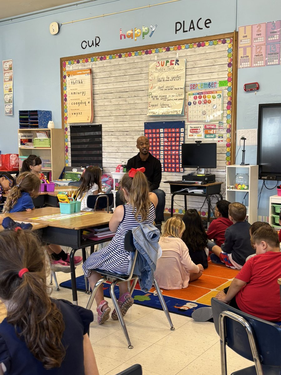Thank you to Coach Lamar for coming and talking to us about what it means to be a good friend #wearewss #WeAreFranklinSquare 🫶