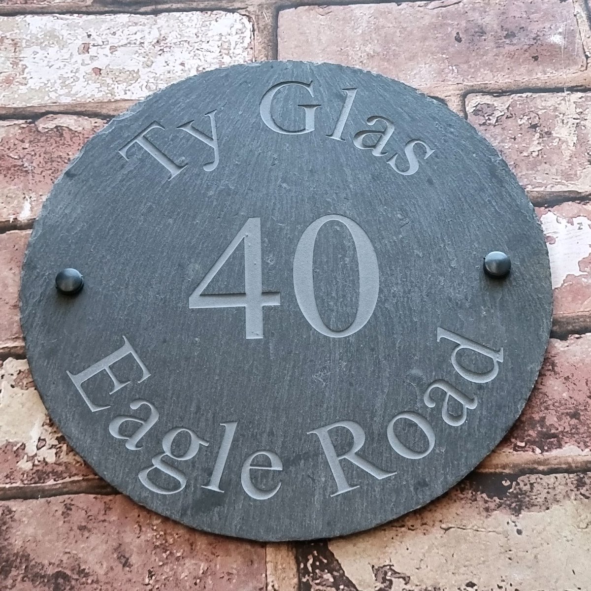 LeadDIYshop's tweet image. 25cm natural slate house signs deep engraved for the original aged look. 

leaddiyshop.com/house-signs

#SlateHouseSign #HouseSign #CustomHouseSign #PersonalisedHouseSign #HomeSign #HouseNumberSign #AddressSign