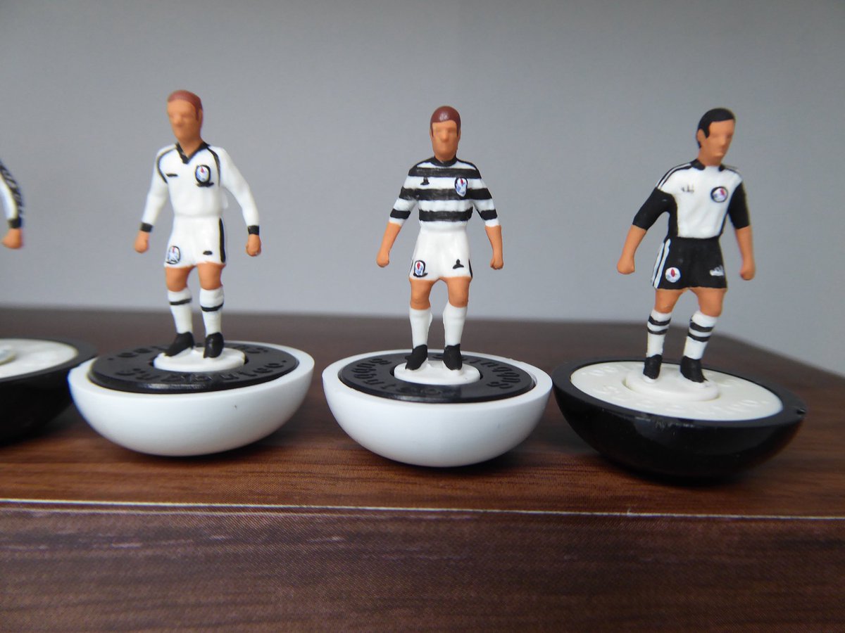 helcol123subbu1's tweet photo. Ayr, what’s going on here then? 6 historical Honest Men commissioned for an Ayr United subbuteo frame. DM @helcol123subbu1 to order. #aufc @ayrunitedmemories @AyrUnitedStuff @somersetroadend @VoiceAyr #weareunited @ayrslo @scottie1910 @KaisAyr @SomersetBoab #superayrawayz #ayrutd https://t.co/gmhbctTfsd