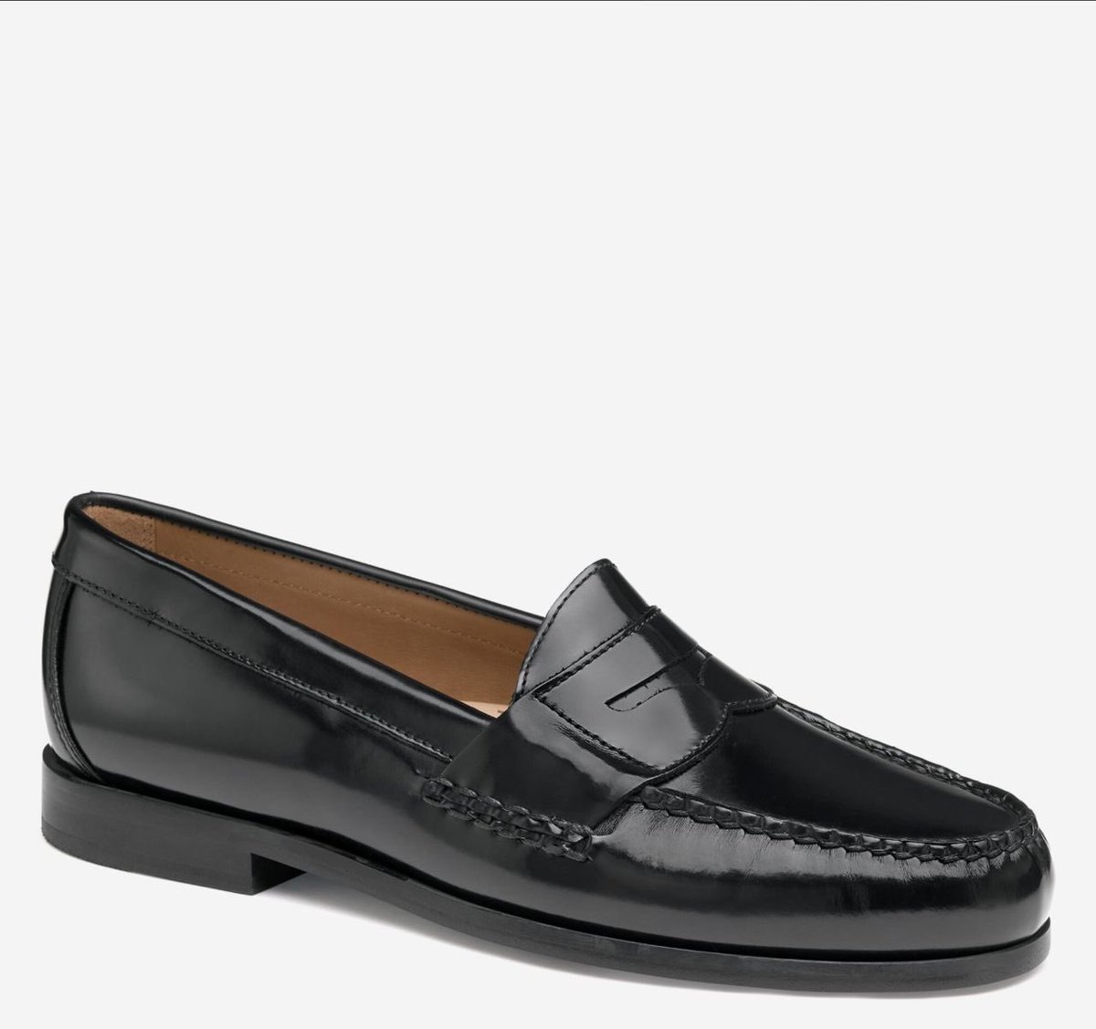 New Stock. 

•Johnston &amp; Murphy Hayes Penny Loafer Black.

•Size 9M (42) &amp; 11M (44)

•GHS 1,800.

•Call/WhatsApp 0242637578.

•Complimentary 🚚.

Kindly retweet and refer a friend. 🙏