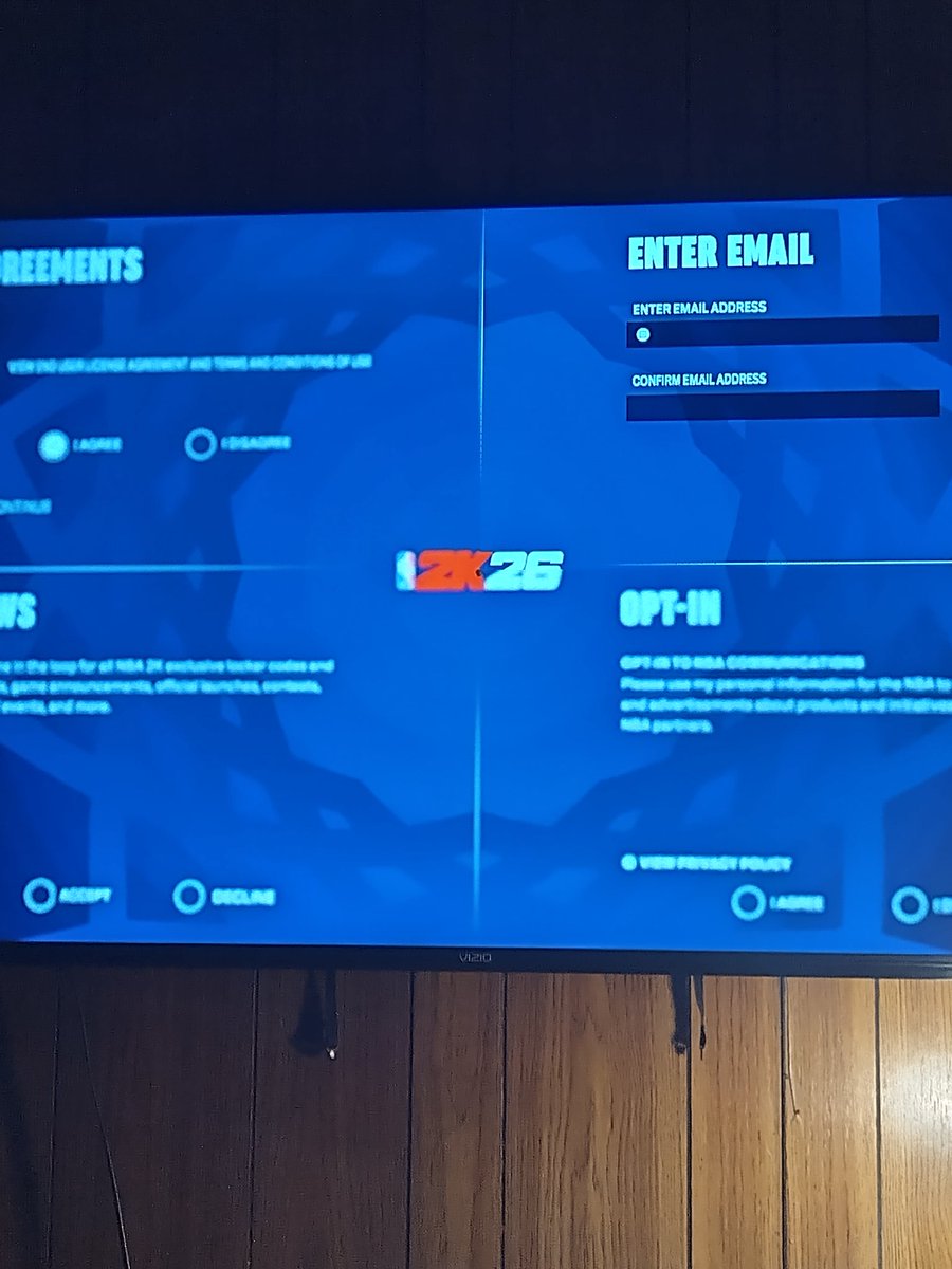 OgKommrad's tweet photo. @BeLiKeDime Fix this gotta sign in every time bullshit it's hella annoying https://t.co/wXCCFSBFuM