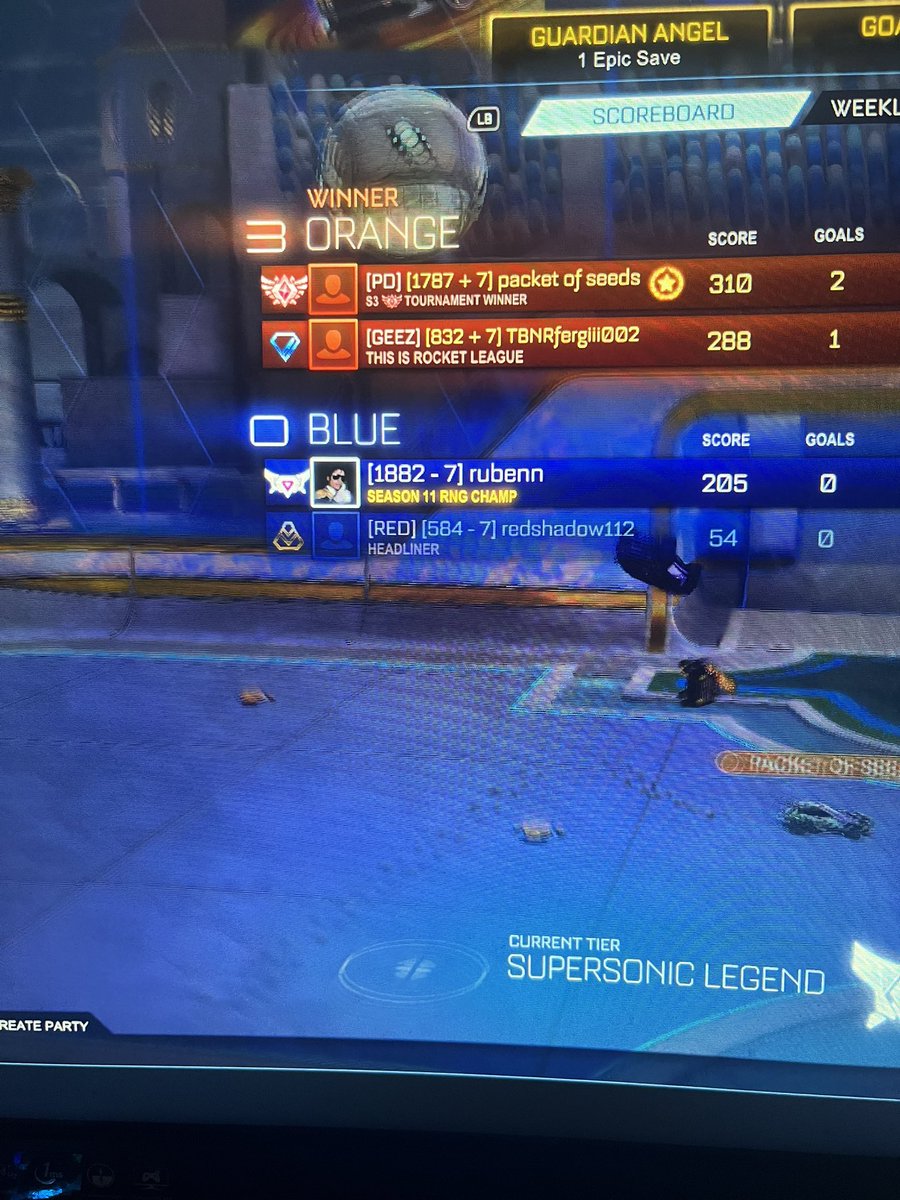 rubenn_rl5's tweet photo. Good lobby @RocketLeague https://t.co/b5VKsqg6PZ