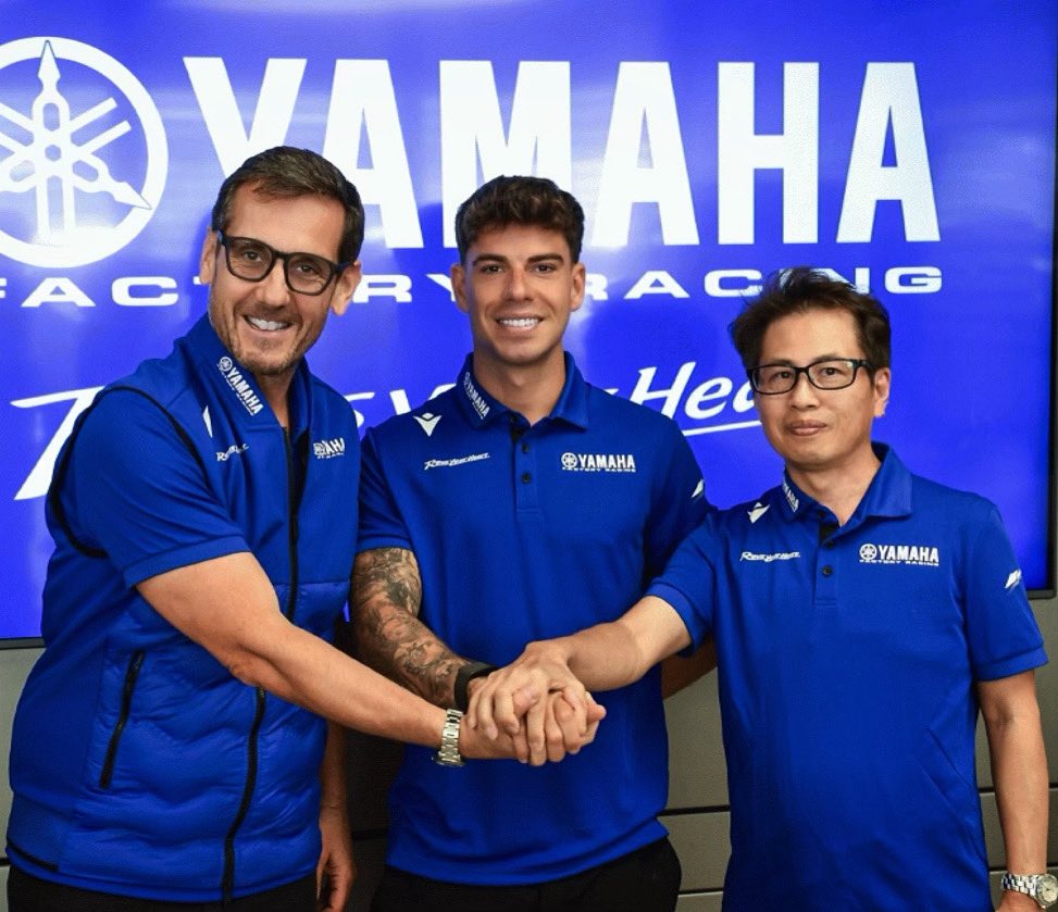 Two more years together! 💙🙏🏼 <a href="/yamaharacingcom/">Yamaha Racing</a> <a href="/YamahaMotoGP/">Monster Energy Yamaha MotoGP</a>
