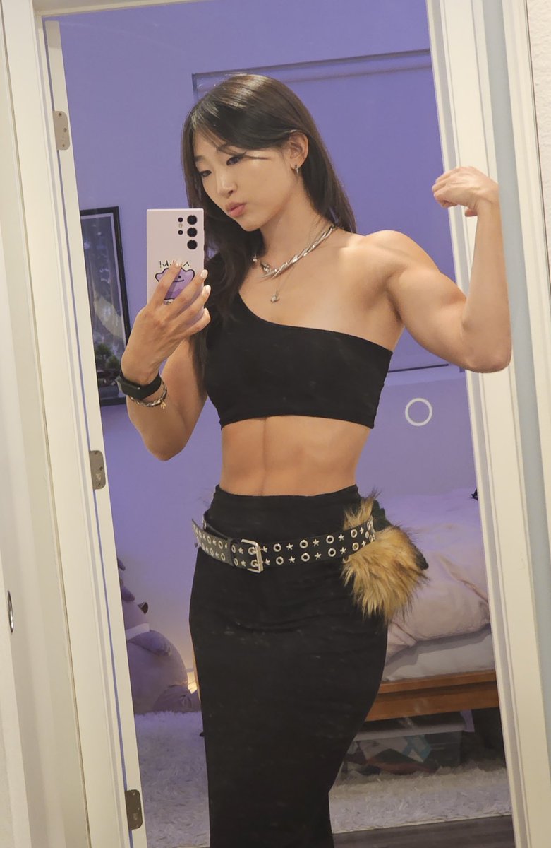 Emma ♡ tweet media