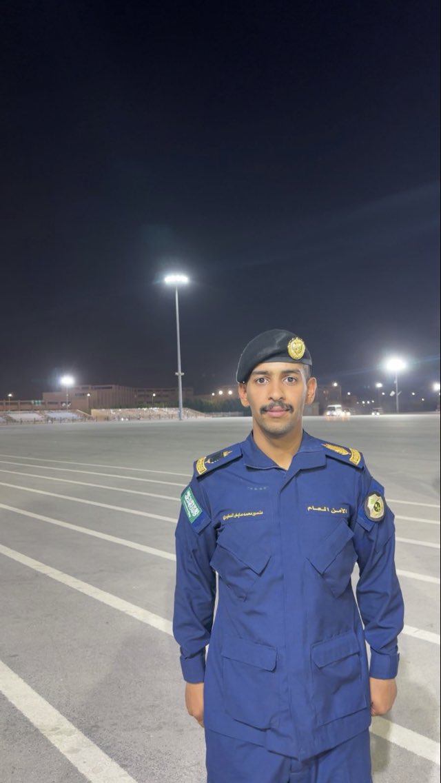 حمدًا لله أولآ واخيرا على تخرج الابن منصور من مدينة تدريب الامن العام بالرياض نسأل الله له التوفيق والنجاح