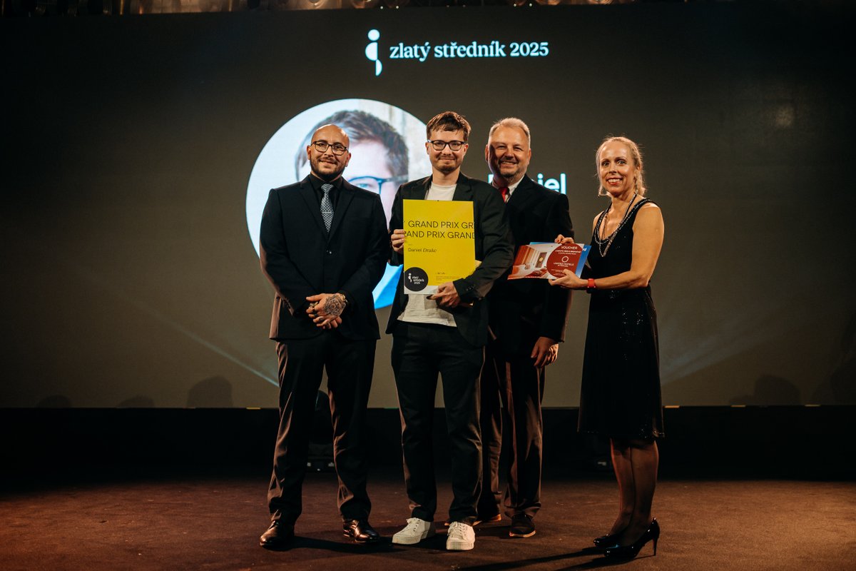 Ocenění Talent roku letos převzal 🥇 Daniel Drake (<a href="/czechdrake/">Daniel Drake</a>), tiskový mluvčí Ministerstva zahraničních věcí (<a href="/mzvcr/">Ministerstvo zahraničních věcí</a>), a to za profesionální přístup ke strategické komunikaci státu v citlivém mezinárodním kontextu.