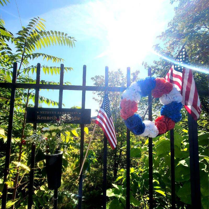 Today we commemorate the precious lives lost in the September 11th attacks on the World Trade Center in 2001. 
 
Key staff Jerrid Kenney, Jasmin Gutierrez, and Trishelle Charles arranged flowers in honor of the Methuen residents who died in the attacks. 
 
We will never forget 🇺🇸