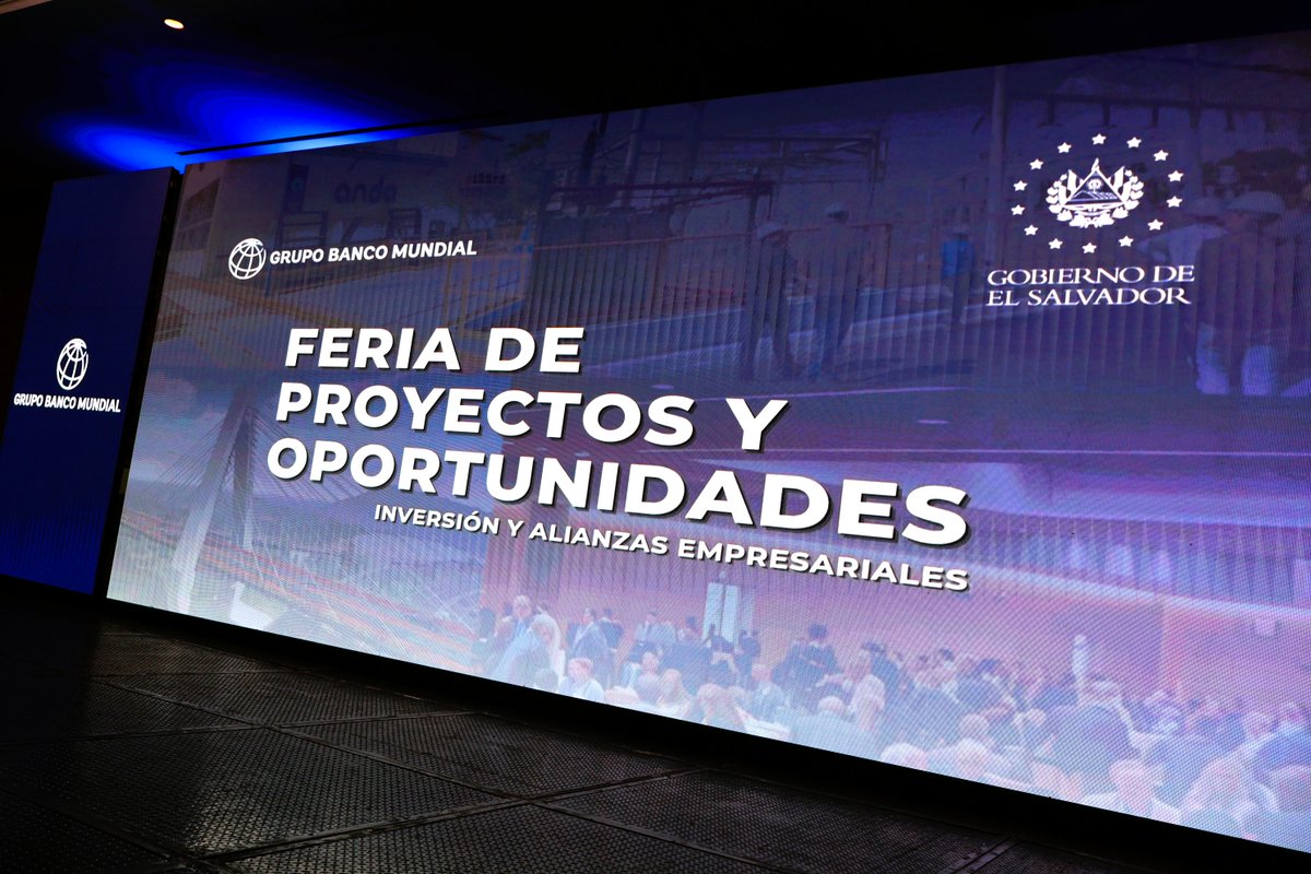 AdrianaMiraSV's tweet photo. Junto al @BancoMundialLAC organizamos la Feria de Proyectos y Oportunidades, reafirmando la confianza en El Salvador como socio estratégico. Gracias a nuestra #DiplomaciaEconómica, este espacio abrió puertas a empresas nacionales y extranjeras para sumarse al desarrollo del país. https://t.co/UgXoED1zcR