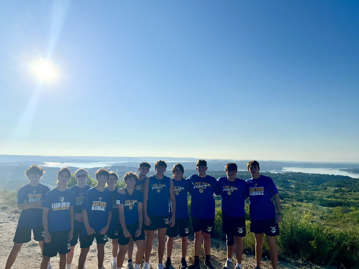 The Vikings off-season have been hard at work preparing for the 26 season! Today we made a journey of 3.5 miles to the top of Mount Victory as part of our long distance conditioning Thursdays! You know we had to stop and take in the views we are blessed with here in Lago Vista!