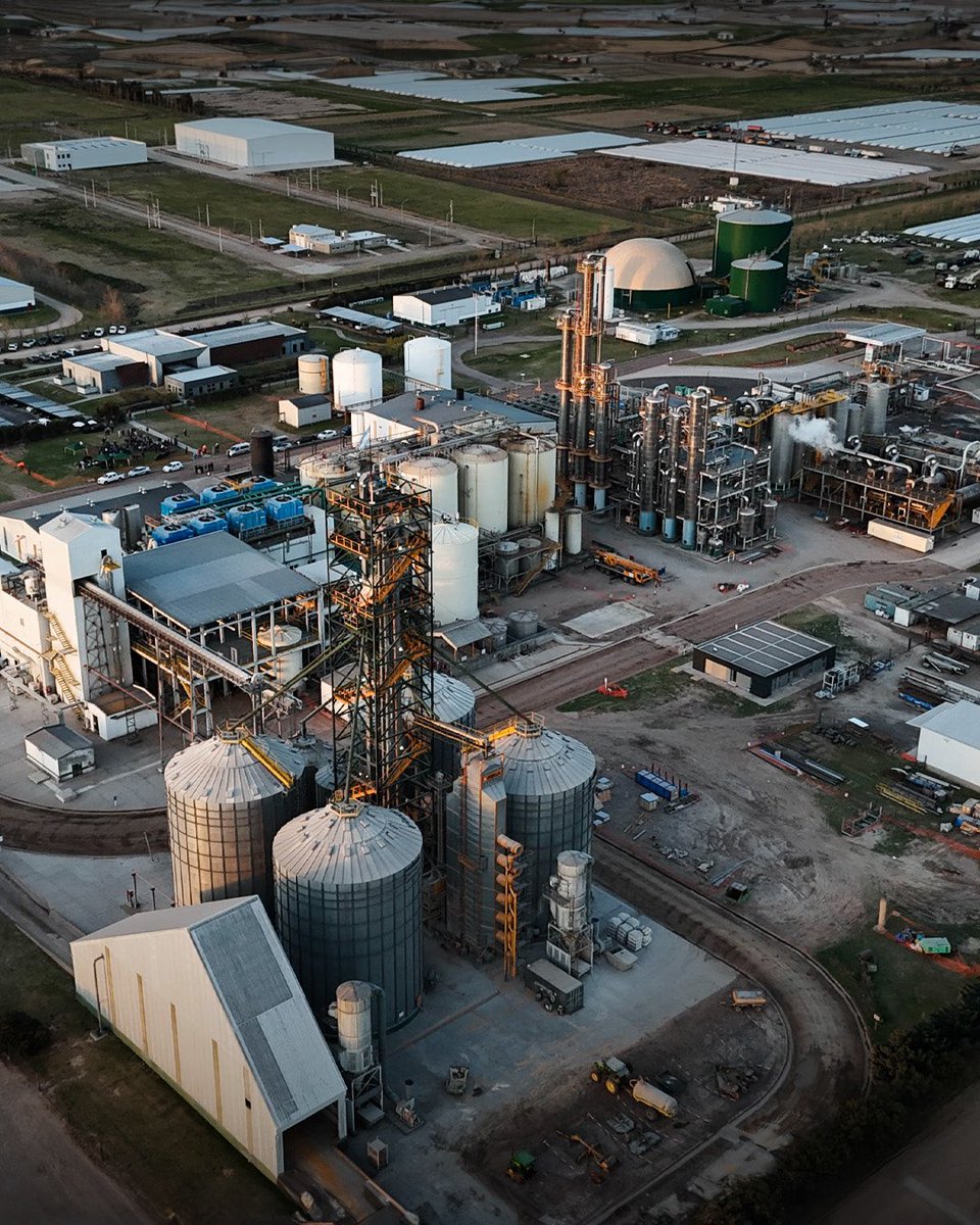 Esto refleja la #Córdoba que no para. En #RíoCuarto inauguramos el Parque Industrial y Logístico Bioetanol, un espacio que apunta a consolidar el crecimiento productivo y a generar nuevas oportunidades de #empleo en el sur provincial.

Para nosotros es fundamental contar con un