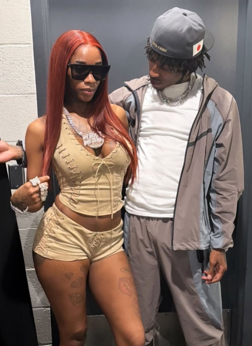 SexyyRed314_'s tweet image. Get me pregnant... who tf just said dat??