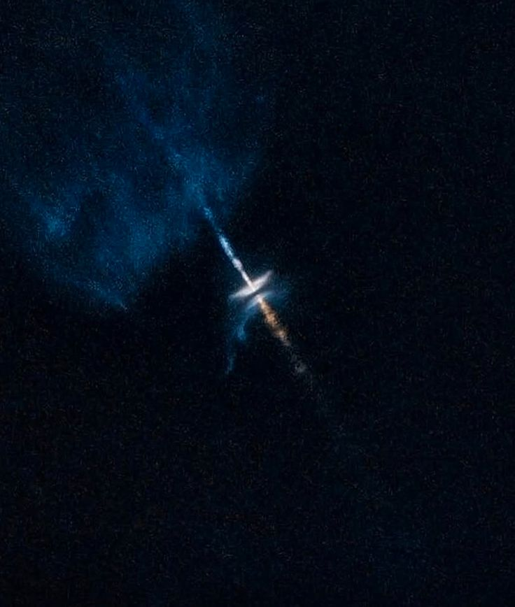 forallcurious's tweet image. 🚨: A 'star' being born as captured by the James Webb ST in unprecedented detail✨