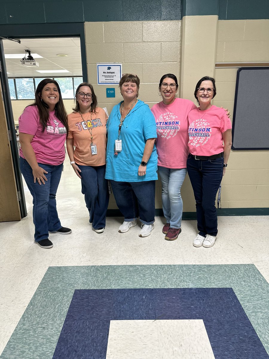 MsGarcia65's tweet photo. AVID Spirit  Week  👖AVID 🎓#YourFutureIsBright 🌟#SkyhawkPride 💙💚  @NISDStinson 🏫#WhatABlessing 🙏🏼#NorthsideUnstoppable 💪🏼#SkyhawkPride 💙💚#Thirty_Two_rrific_Years 
🥉🥈#TeachYourHeartOut ❤️ #VHawks 🪽 #imsogladwehadthistimetogether 👂🏼#mimiandcompany 💋 https://t.co/SAhMV0EuV9