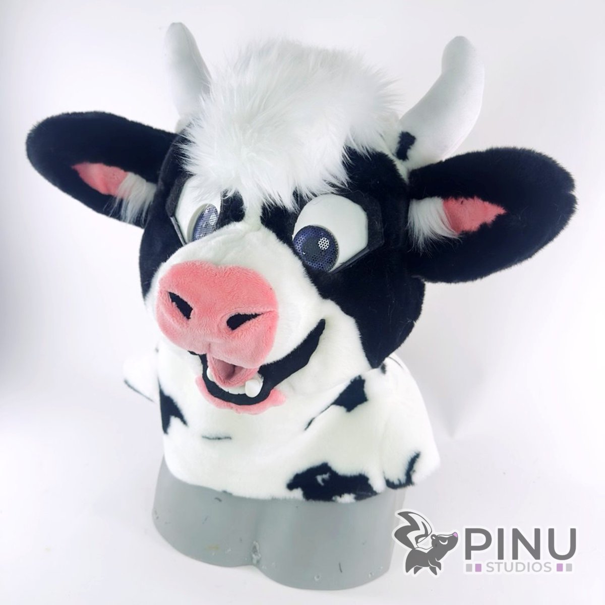 Pinu Studios tweet media