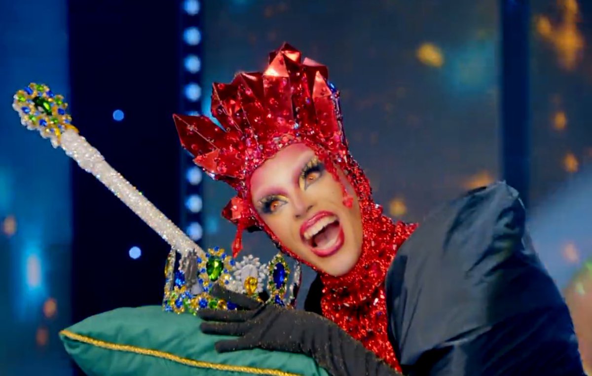 ADUT ✰ tweet media