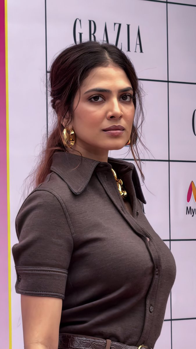 G0m3xPCWwAAX9Y0?format=jpg&name=medium