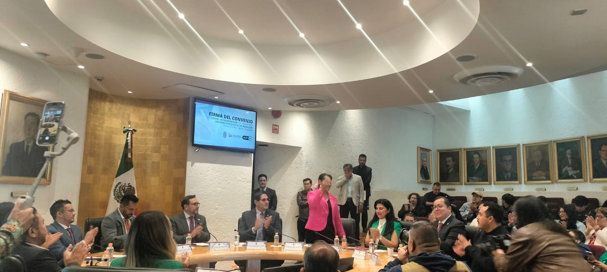 Secretaría Académica tweet media