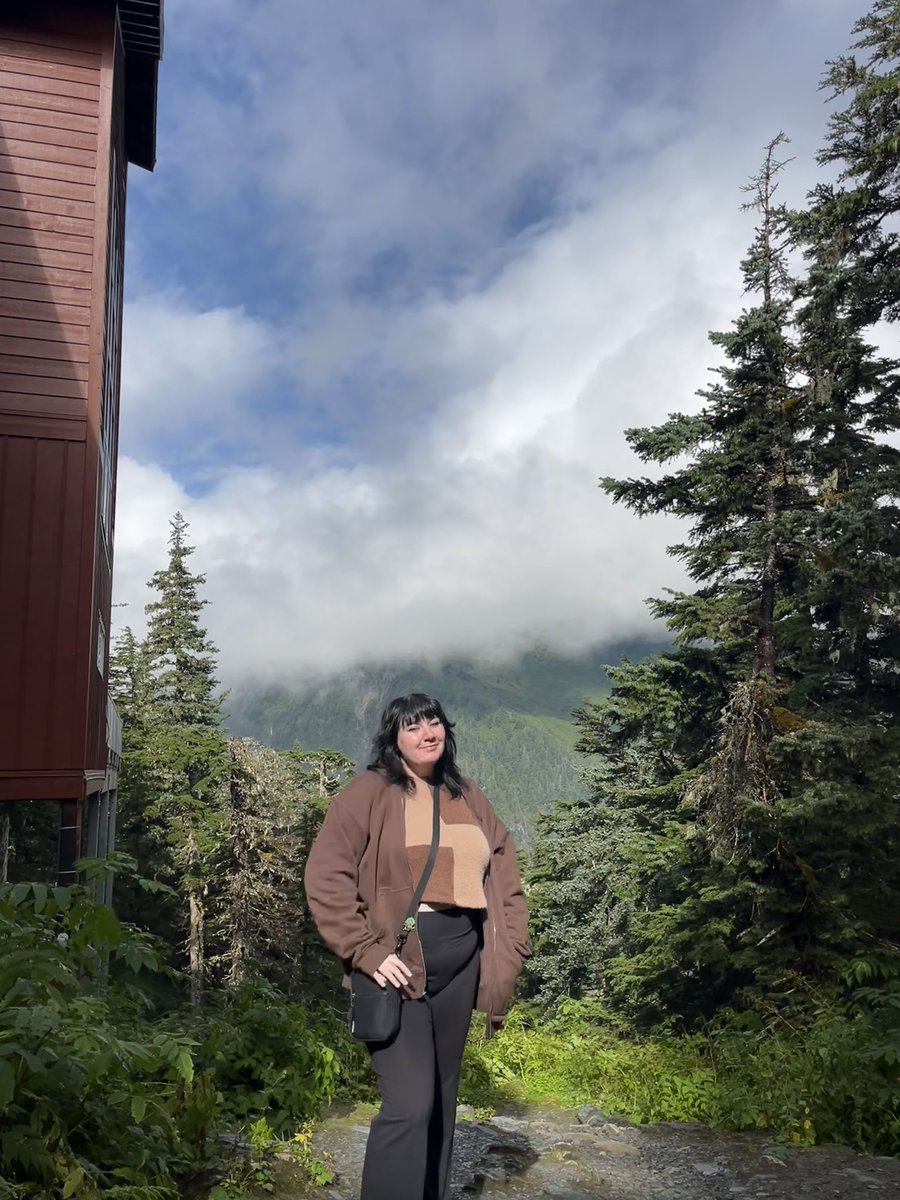 ⋆˖ ࣪⭑cove ⊬ tweet media