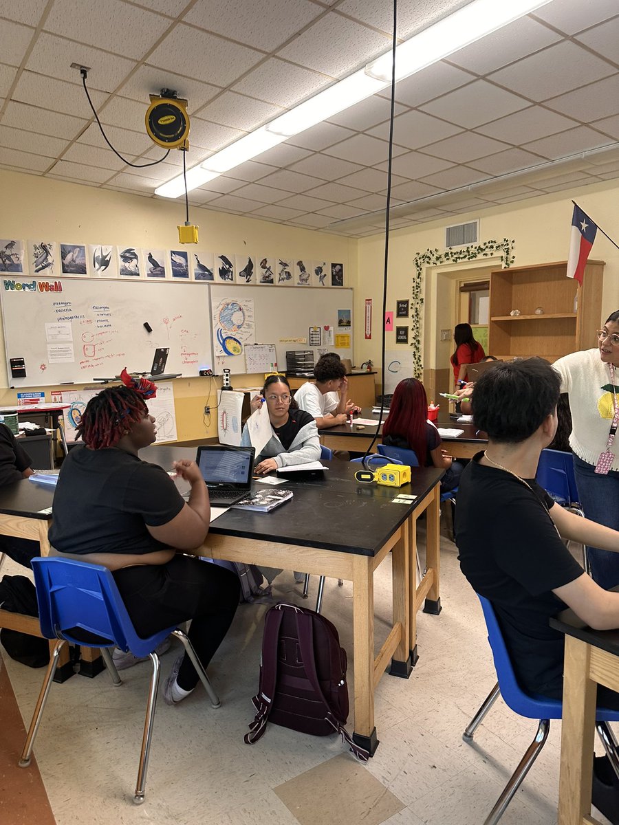 Nicole Creek (@nicolecreek13) on Twitter photo Loved seeing first-year teacher Mrs. Gloria’s Biology class doing an interactive review! Kids shared their answers, and she gave quick feedback to check if they understood the content! Great job! <a href="/TravisRebels/">Travis Rebels</a> <a href="/Secondary_AISD/">AISD Secondary School Leadership</a> Loved seeing first-year teacher Mrs. Gloria’s Biology class doing an interactive review! Kids shared their answers, and she gave quick feedback to check if they understood the content! Great job! <a href="/TravisRebels/">Travis Rebels</a> <a href="/Secondary_AISD/">AISD Secondary School Leadership</a>