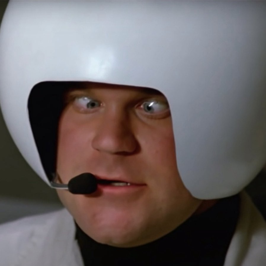 These white helmets for the Packers are a vibe 😄