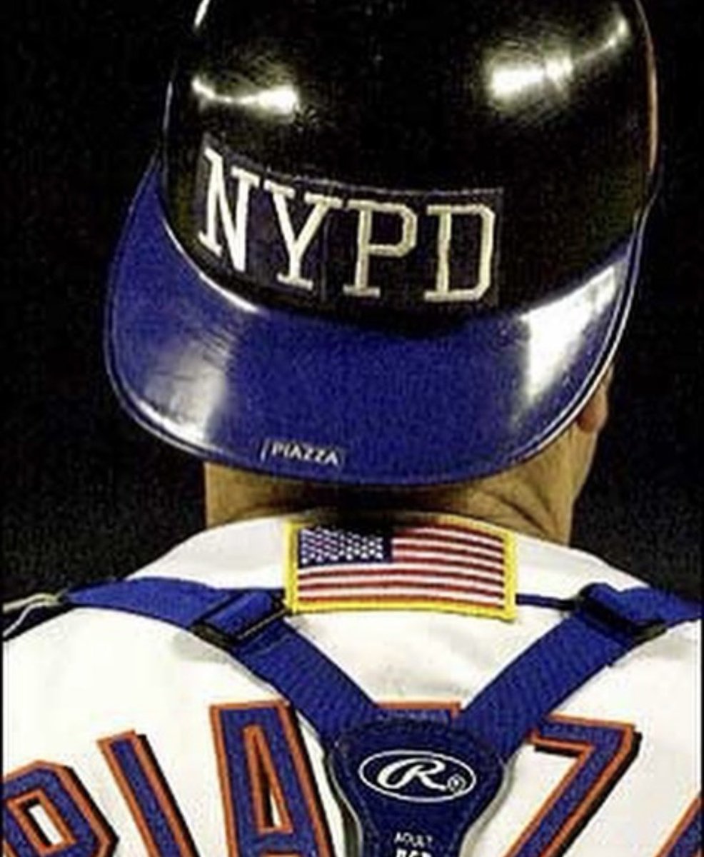 SalTheSignguy's tweet image. ... If You Were There ... You Witnessed the Best Baseball Game You'll Ever See ... Combined with a historical Moment for the Ages ... Pure Electricity ... #NeverForget  ... #NeverForget911  ... #ILOVENY ...