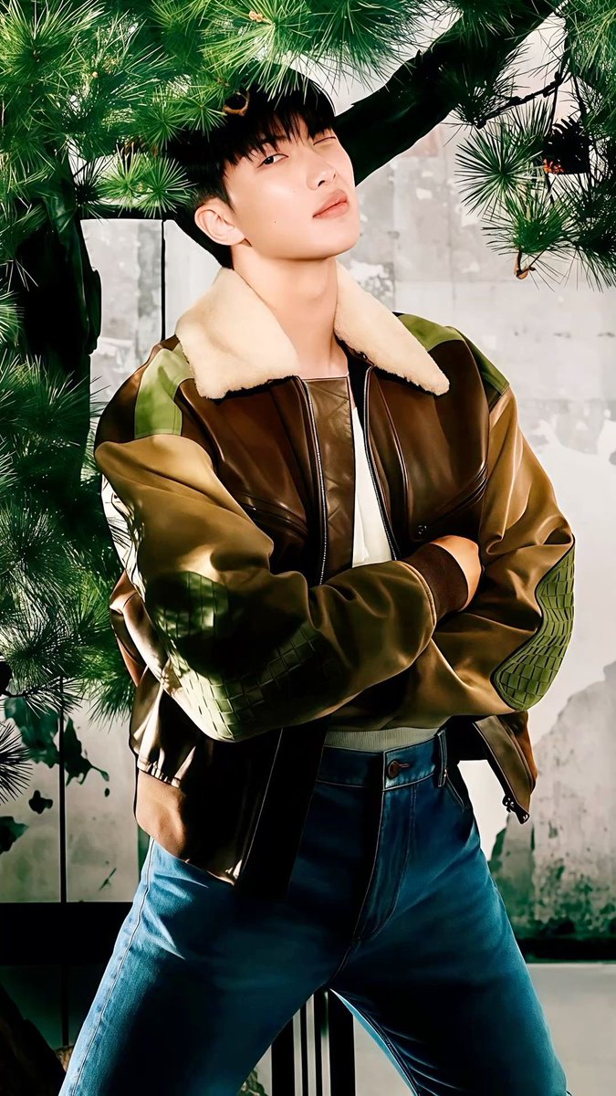 Felicidades mi eterno amor 💖 Que la vida te sonría siempre mi guapo líder 
FELIZ CUMPLEAÑOS NAMJOON

#HappyNamJoonDay