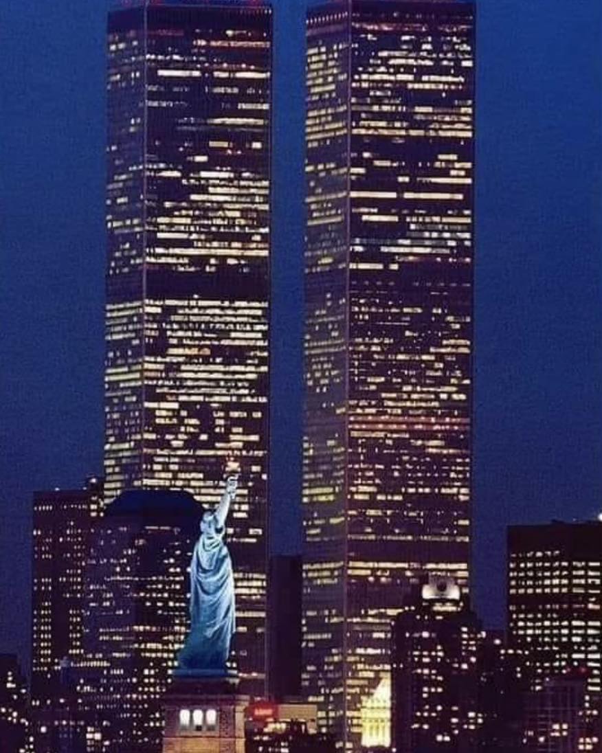 Today, we honor the bravery and sacrifice of the heroes who responded on September 11, 2001.

#PatriotsDay #NeverForget