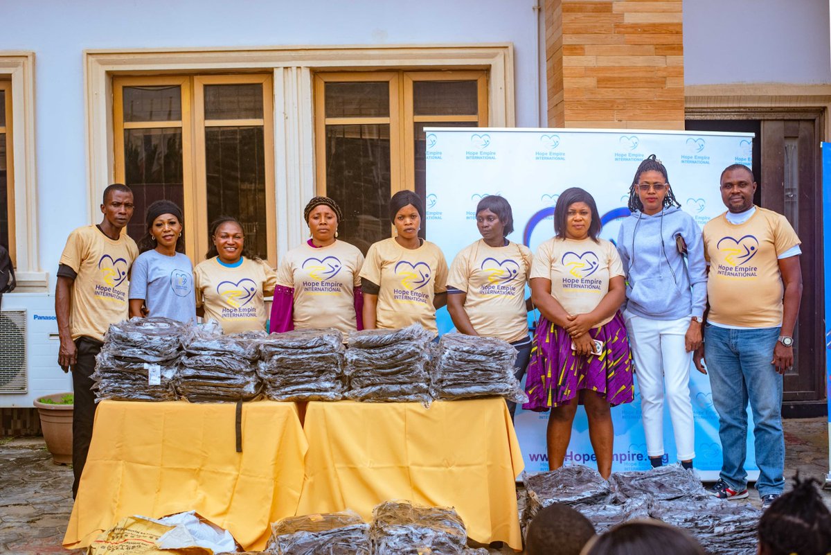HopeEmpireInt's tweet photo. Our just concluded annual Back-To-School supply giveaway was a huge success.

Thanks to our sponsors, followers, friends and founder, Mrs Blessing Ugwueze, whose efforts contributed immensely to the success of this year's edition! 
Together we can!❤️
#SpreadHope
IG @hopeempireint https://t.co/2WkqI8A3j4