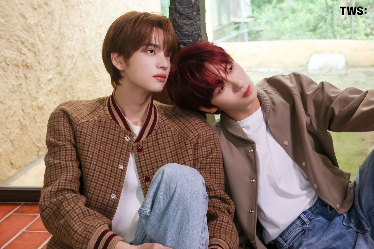 nnnshinyu's tweet photo. #신유 https://t.co/XPlakHfyJx