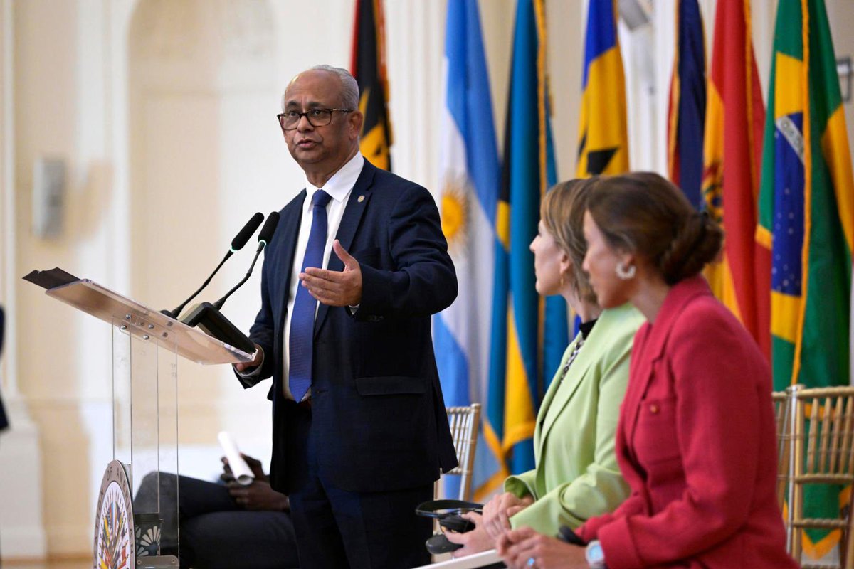 VOZTrabajadorsv's tweet image. #OEA respalda nueva misión de seguridad para Haití

#HAITÍ. La Organización de #EstadosAmericanos (@OEA_oficial ) respaldó una nueva misión de seguridad que reemplazará a la actual en octubre, con el objetivo de combatir a las pandillas y reforzar a la Policía Nacional.

El…