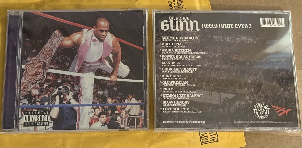 EGM_TM's tweet image. The Heels Have Eyes 2 are here.
One for the car, one for the collection.
@WESTSIDEGUNN #HeelsHaveEyes #FourthRope