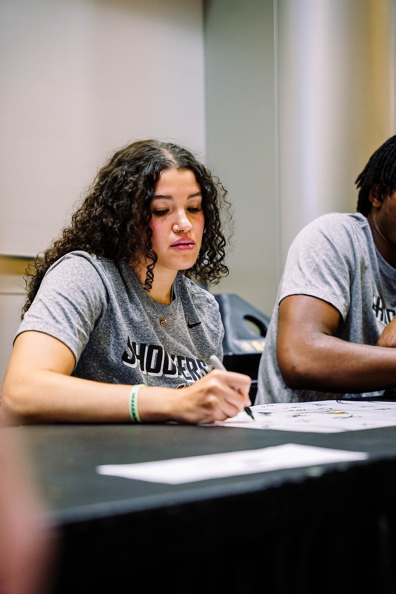 Come see us on Shocker Saturday at the State Fair!

✍️ 10-10:30 AM - autographs at House of Capper
🎙️ 11 AM-Noon - Coach Nooner live on <a href="/kfhradio/">KFH Radio</a>