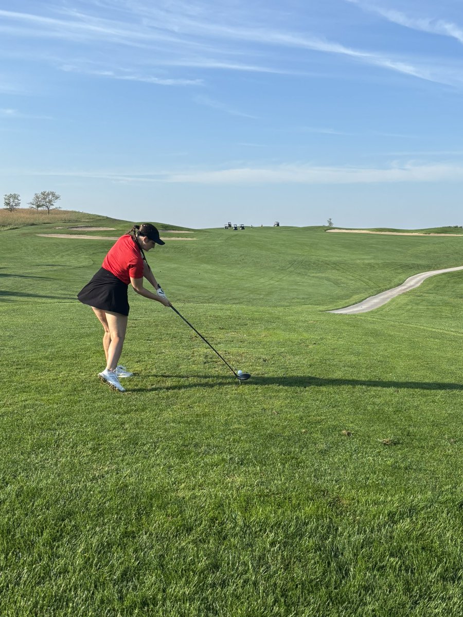 Great work today at the Lincoln Invite!  Congrats to Anna Clements on her 8th place finish!  Good day for all four players!!