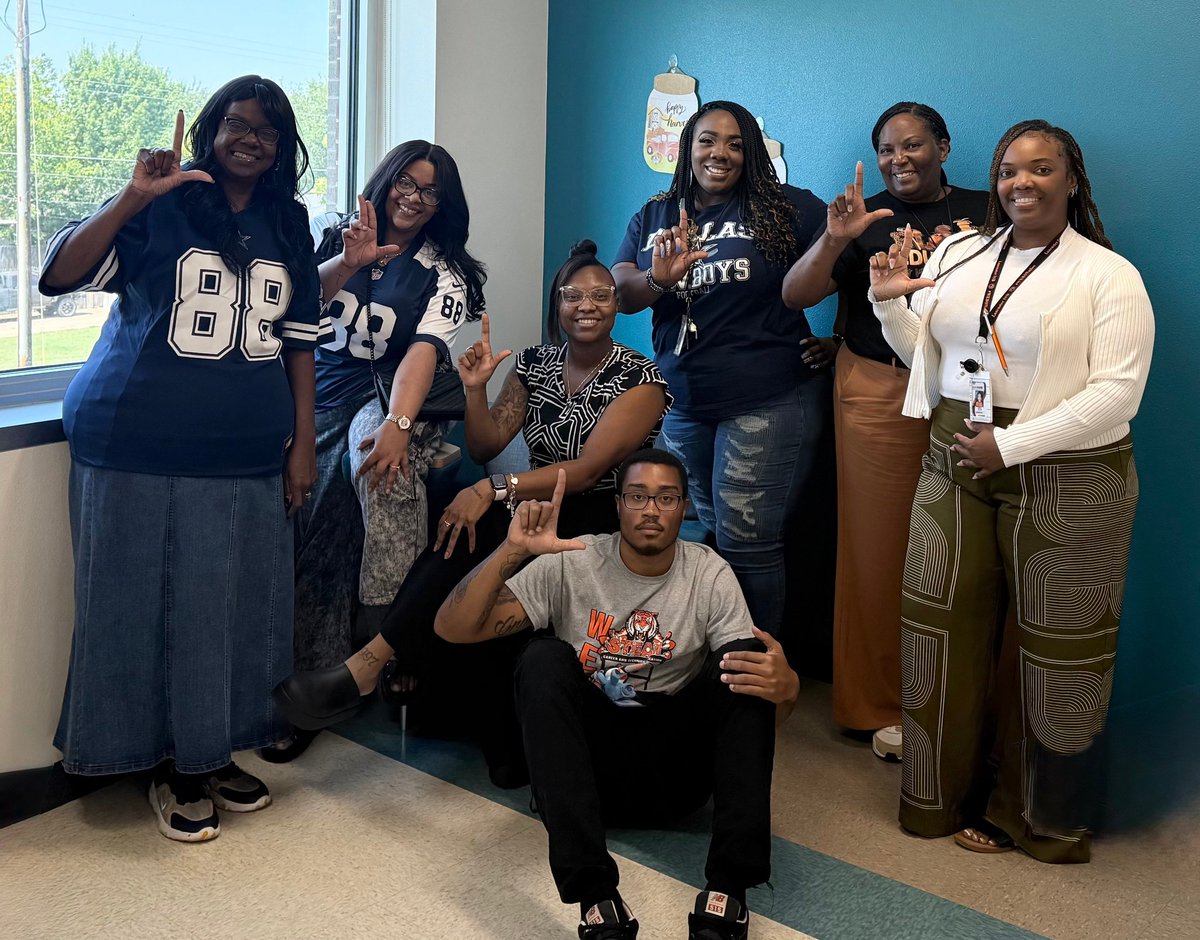 📚➕📝 Dedicated to student growth—our LMS Math &amp; Reading Intervention Team makes a difference every day! 🌟🐯 #LMSExcellence #StudentSuccess
